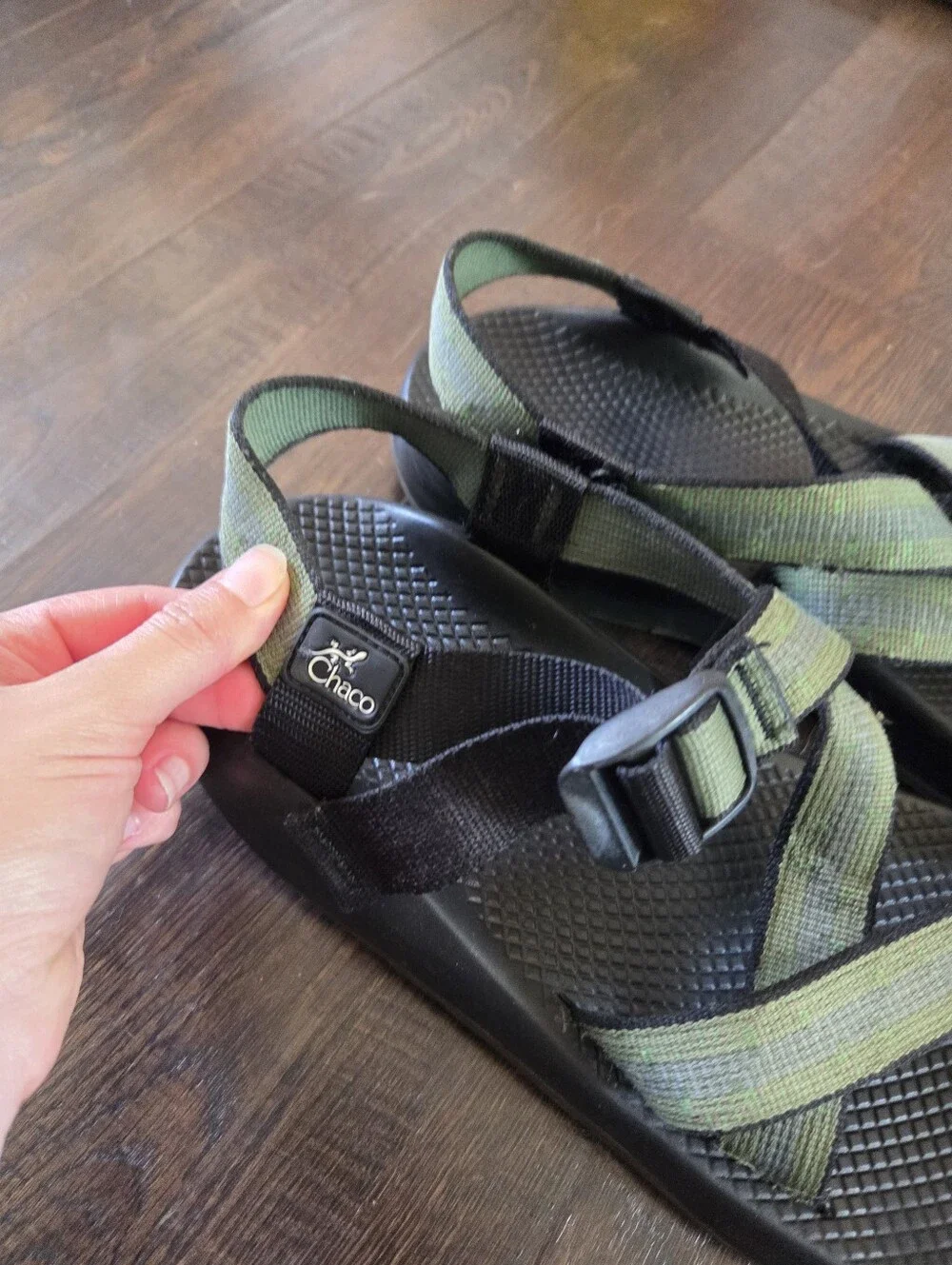 Mens Chaco M Z/Cloud Sandals in Olive Green and Black Size 11